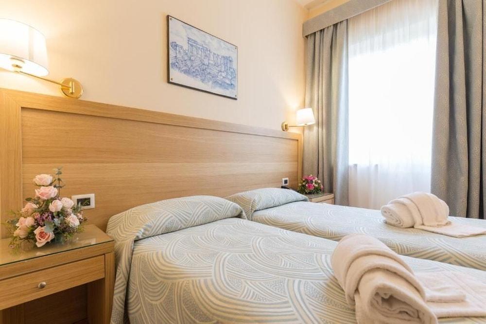 Hotel Villa Esperia Palerme Extérieur photo